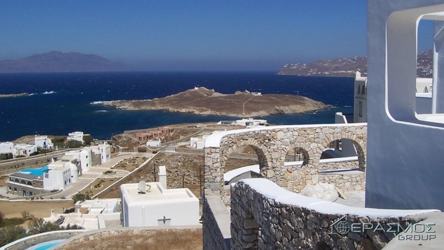 Longtail boats at Phi Phi
