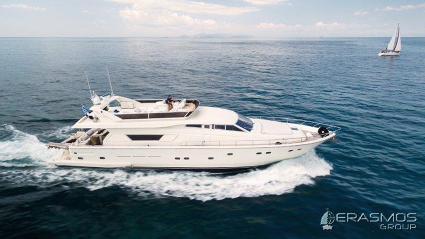 Longtail boats at Phi Phi