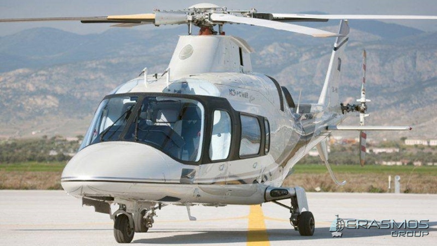 Longtail boats at Phi Phi